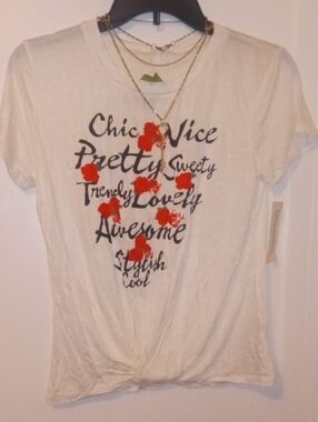 NWT White Graphic Tee with Red rose and chain accents, ,med
